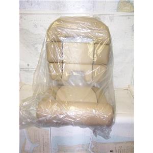 Boaters’ Resale Shop of TX 2202 0255.02 TACO MARINE NS-UH2672 STANDARD HELM SEAT