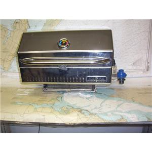 Boaters’ Resale Shop of TX 2302 0577.01 MAGMA A10-1218-02 PROPANE GRILL ASSEMBLY