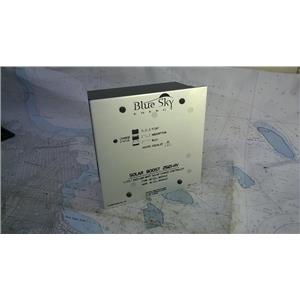 Boaters' Resale Shop of TX 2402 2774.11 BLUE SKY SOLAR BOOST 2512i-HV CONTROL