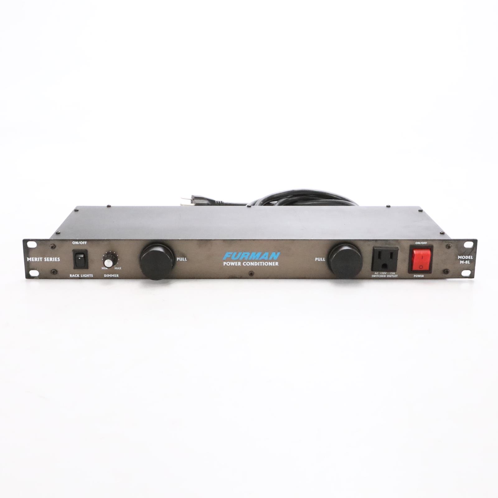 Furman M-8L 8-Outlet Power Conditioner w/ 8 IEC Cables #48741