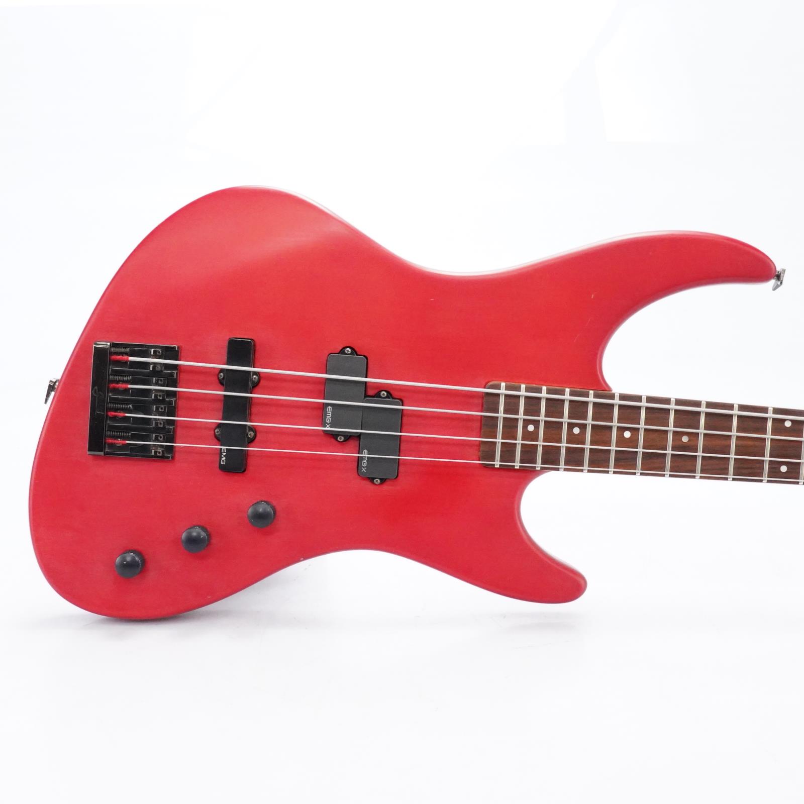 Guild Pilot Red Electric Bass Guitar w/ Hardshell Case & 1/4" Cable #51719